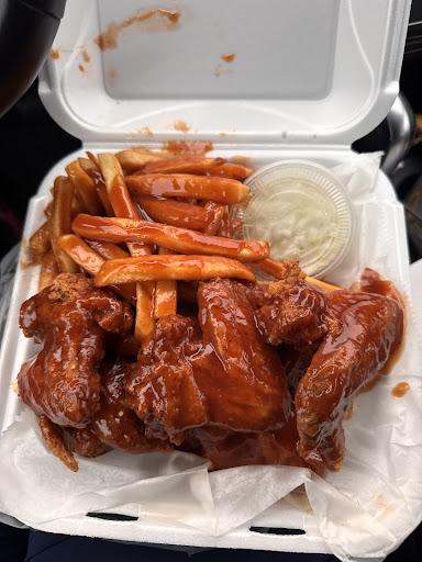 Pat's wing queen's