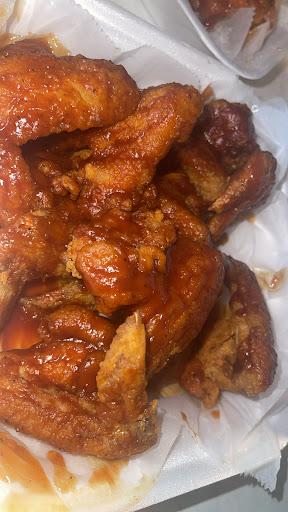 Pat's wing queen's
